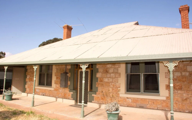 Kimba Travellers Haven