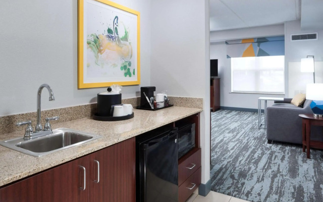 Hampton Inn & Suites Oklahoma City-Bricktown