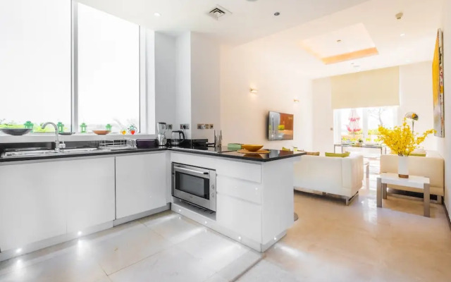 Maison Privee - Tiara