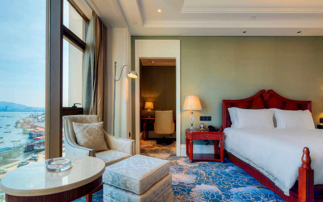 Royal Seaside Hotel and Hot Springs Xiamen