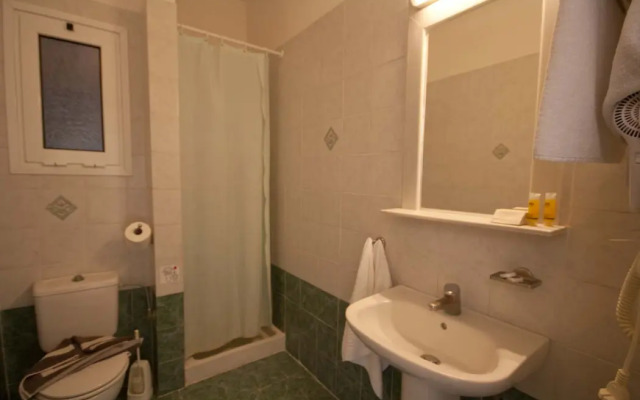 Irina Beach Hotel