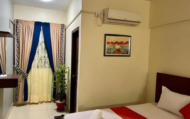 Hotel 7 DHA