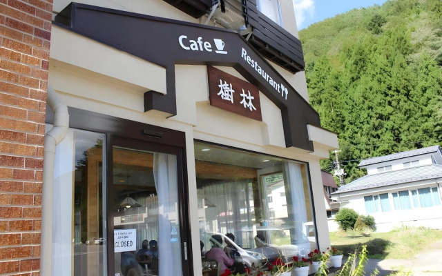Shoji Mount Hotel