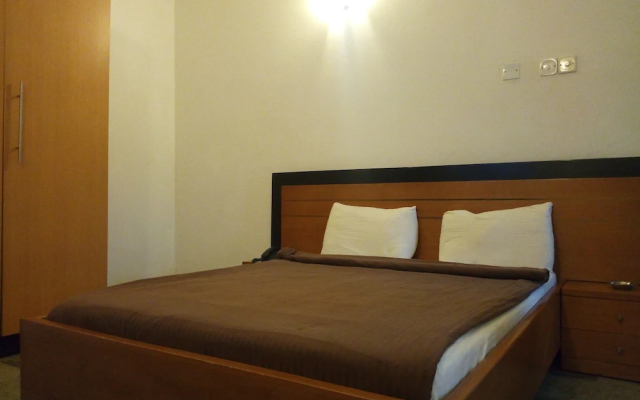 Karma Hotel