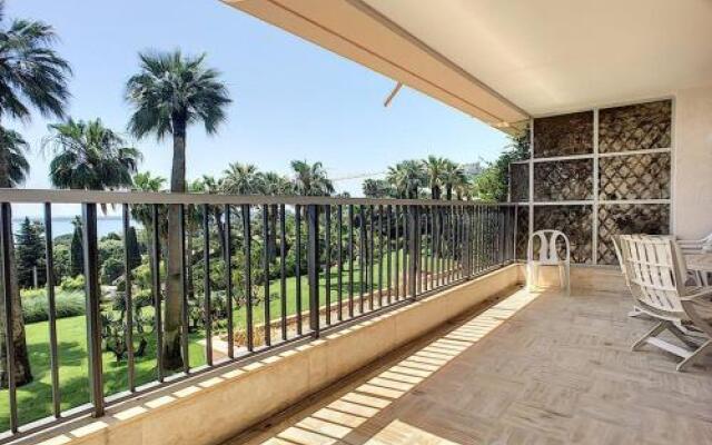 Vue Mer 10 Min De Cannes Grand Appartement