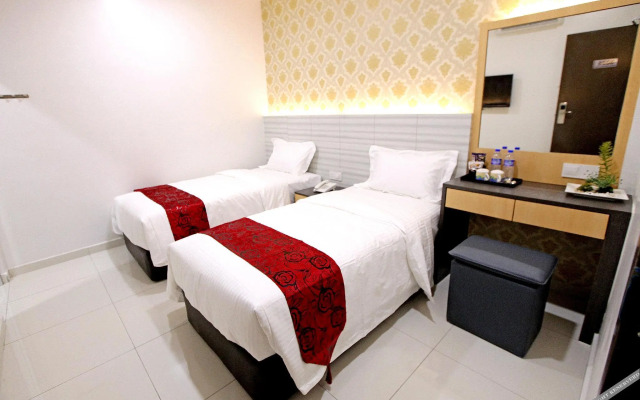 B&L Hotel by Oyo Rooms