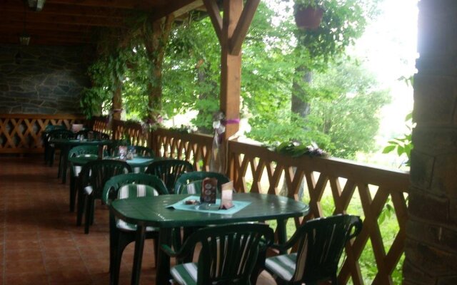 Pension Restaurant Bobrovník
