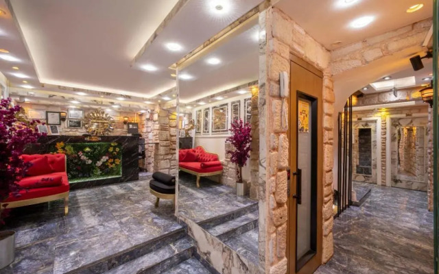 Ren Plus Suit Bakirköy