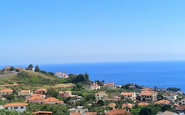 Funchal Apartment with Private Terrace