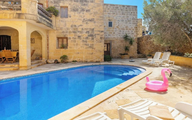 Bebbuxija Pool Farmhouse Gozo