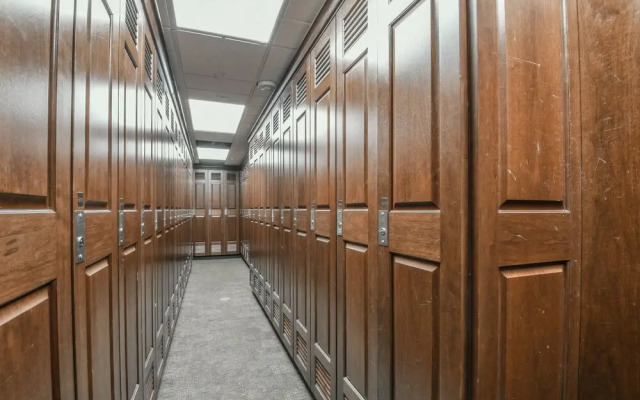 Dakota Lodge 8481