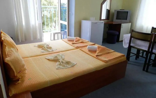 Hotel North