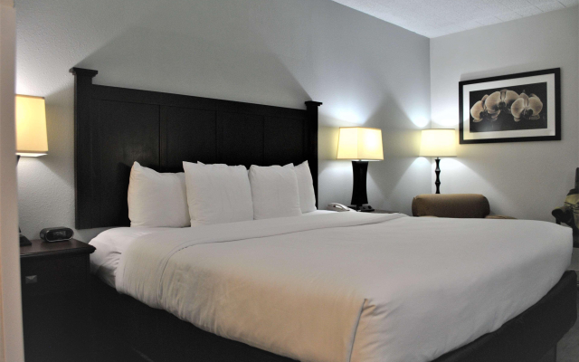Best Western Paramus Hotel & Suites