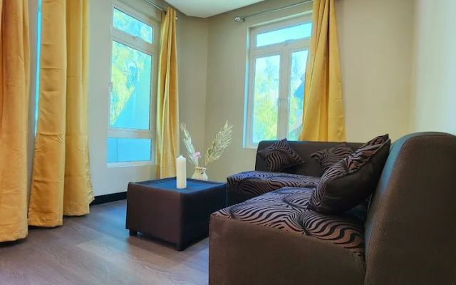 Phoenix Beach Apartments sea view