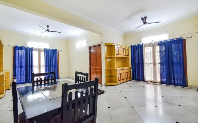 Fabhotel Merit Suites