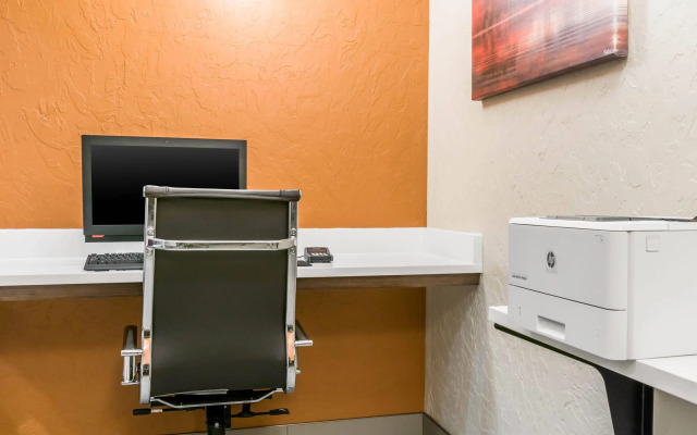 Comfort Suites Florence - Cincinnati South