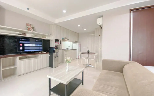 Spacious And Cozy Living Studio At Azalea Suites Apartment