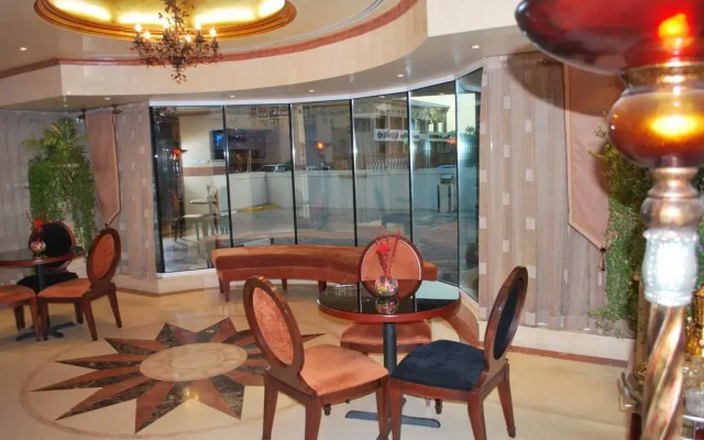 Al Deyafa Hotel Apartments 3