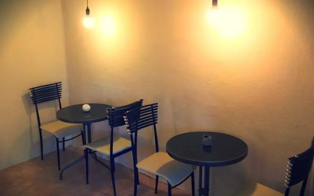 Hostel Latberry