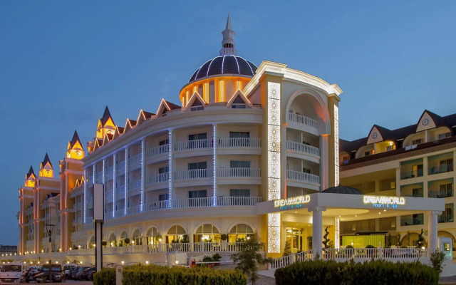 Dream World Resort Hotel