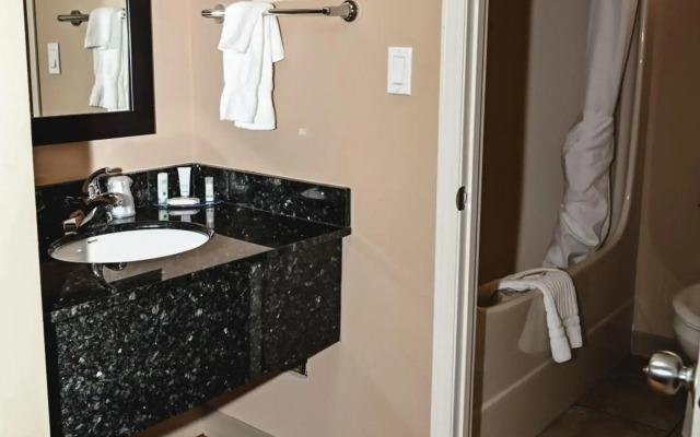 Quality Hotel & Conference Centre