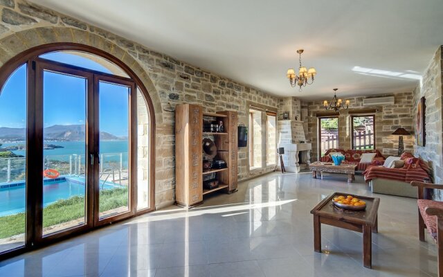 Hectoras Villa in Plaka