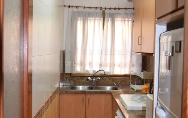Apartament escoles atic
