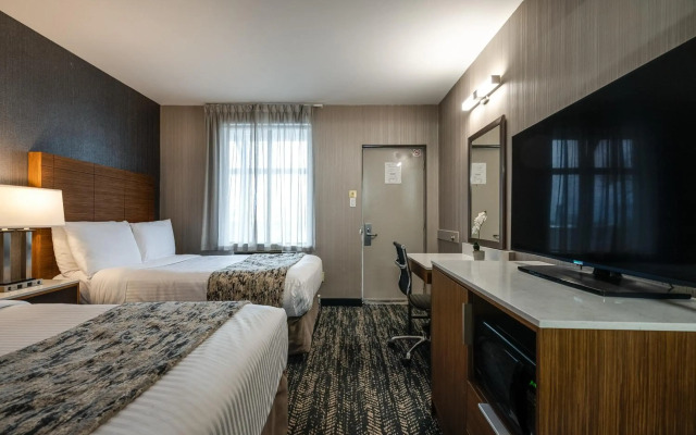 Monte Carlo Inn Toronto West Suites