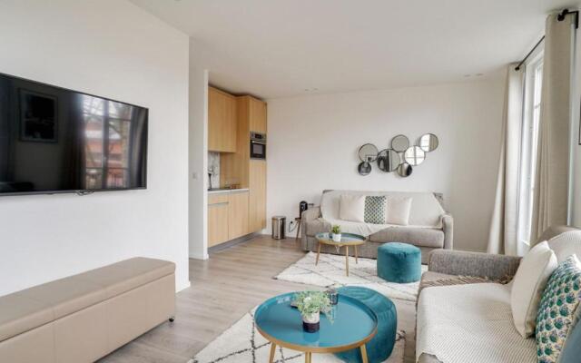 155-Suite Georges Marvelous 1 BDR APT New Paris