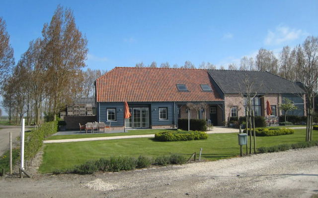 Stylish Holiday Home in Zuidzande with Sauna