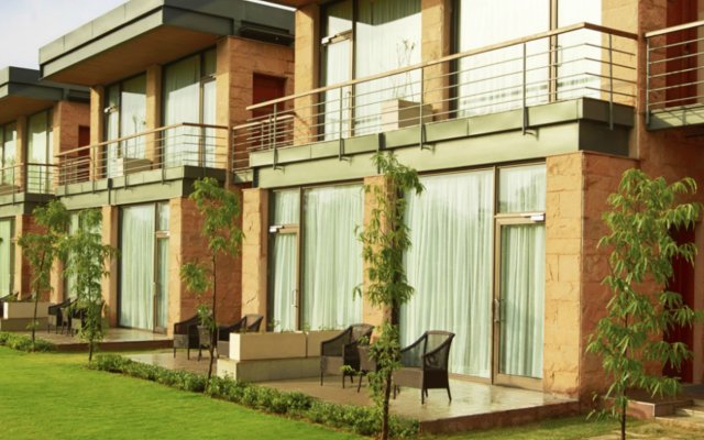 The Gateway Resort Damdama Lake Gurgaon