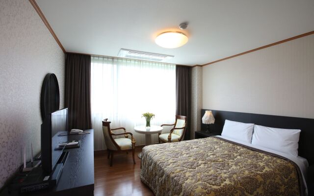 Danyang Tourist Hotel Edelweiss