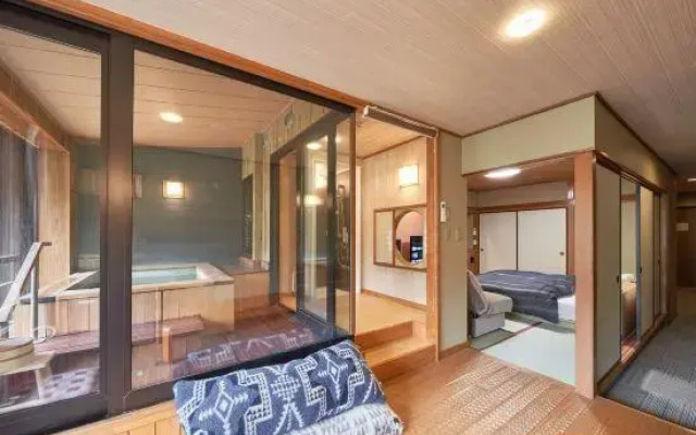Nikko Garden Hotel
