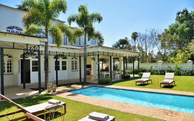 Mont d'Or Sandton Villas