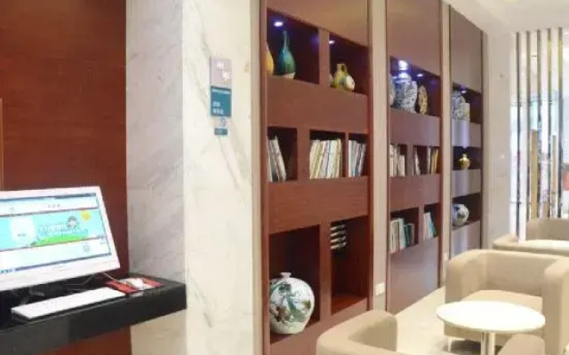 Donglin Hotel (Dongguan Dalang Metro Station Branch)