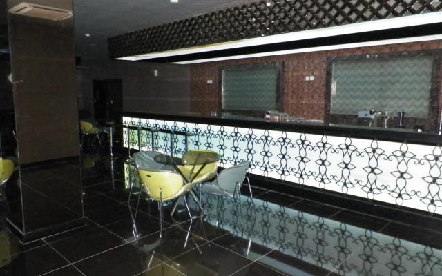Sutan Raja Hotel And Convention Centre