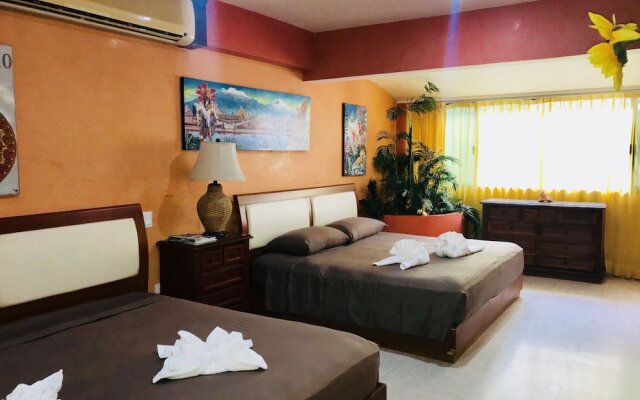 Room-suite Jacuzzi Room in Stunning Vill