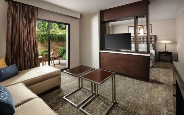 Doubletree By Hilton Hotel Claremont