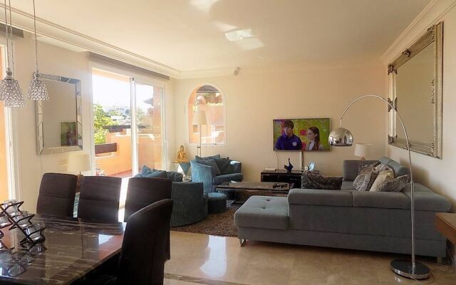 Luxury Penthouse near Puerto Banus
