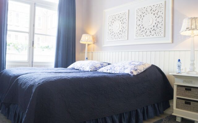 Vondelpark House Bed&Breakfast