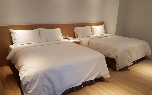 Ze Hu B&B
