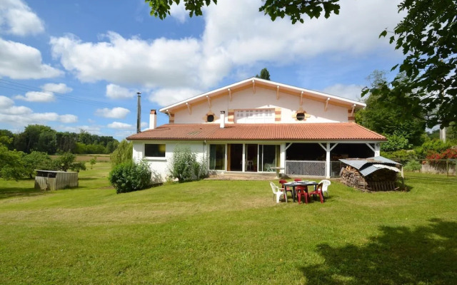 Camiran Escape: Wine & Calm