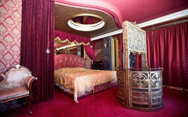 Kvart-Hotel on Novy Arbat Street 10