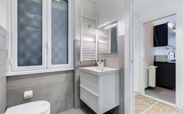 Gianicolo Apartment with Terrace