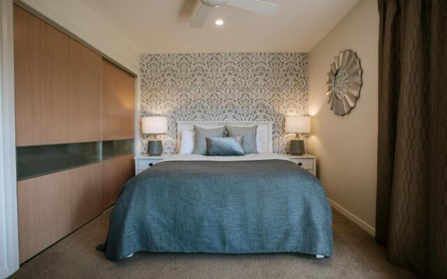 Mt Gold Haven - Sleeps 8 - Lake & Mountain Views