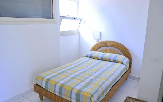 New Apartment in Baia Domzia Near the sea