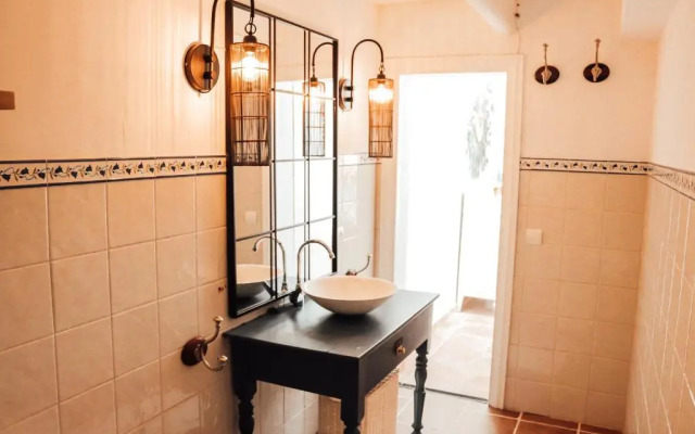 Catalina Beach House by Cassai