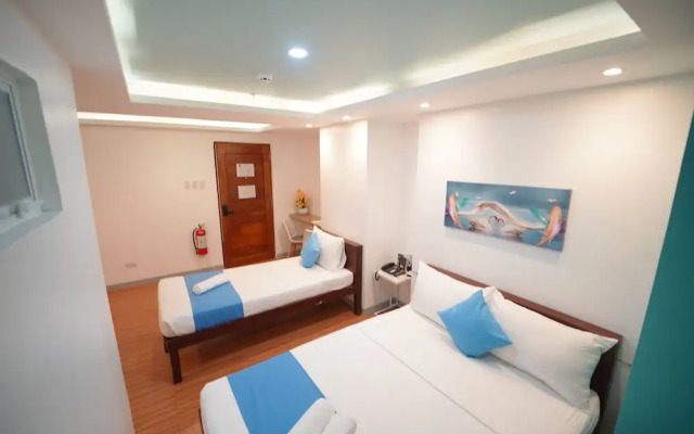 ARZO Hotel Premier