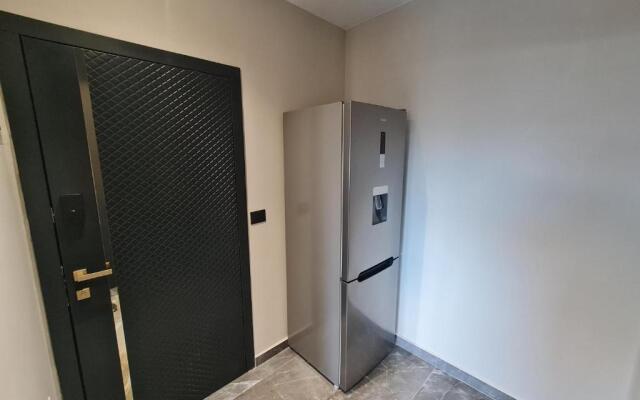 La Mirage Apartment 02