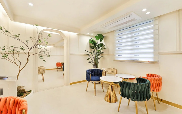 Den Basta Hotel Daeyeon